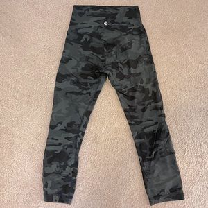 Lululemon Align leggings. 23” length. Size 4